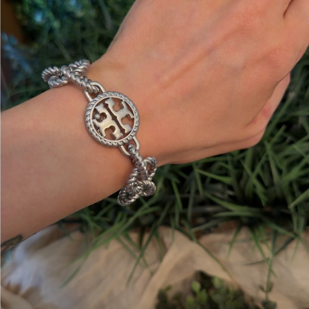 Tory Burch Rope Chain Link Silver Bracelet Size 6